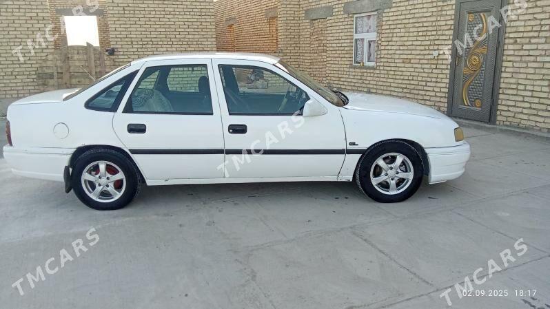 Opel Vectra 1993 - 21 000 TMT - Kaka - img 5
