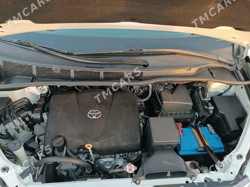 Toyota Sienna 2017 - 455 000 TMT - Ашхабад - img 6