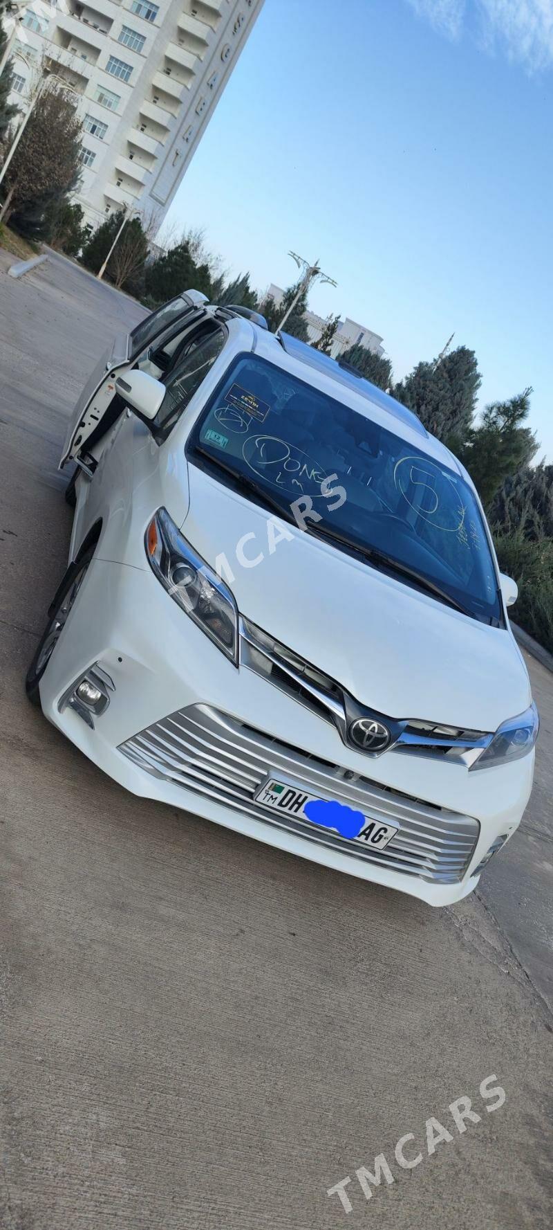 Toyota Sienna 2019 - 465 000 TMT - Aşgabat - img 2