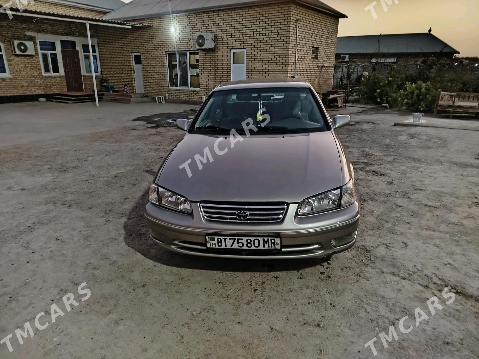 Toyota Camry 2000 - 150 000 TMT - Мары - img 7