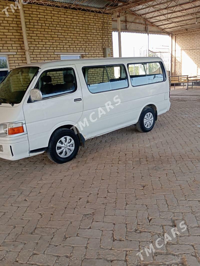 Toyota Hiace 2004 - 145 000 TMT - Мары - img 7