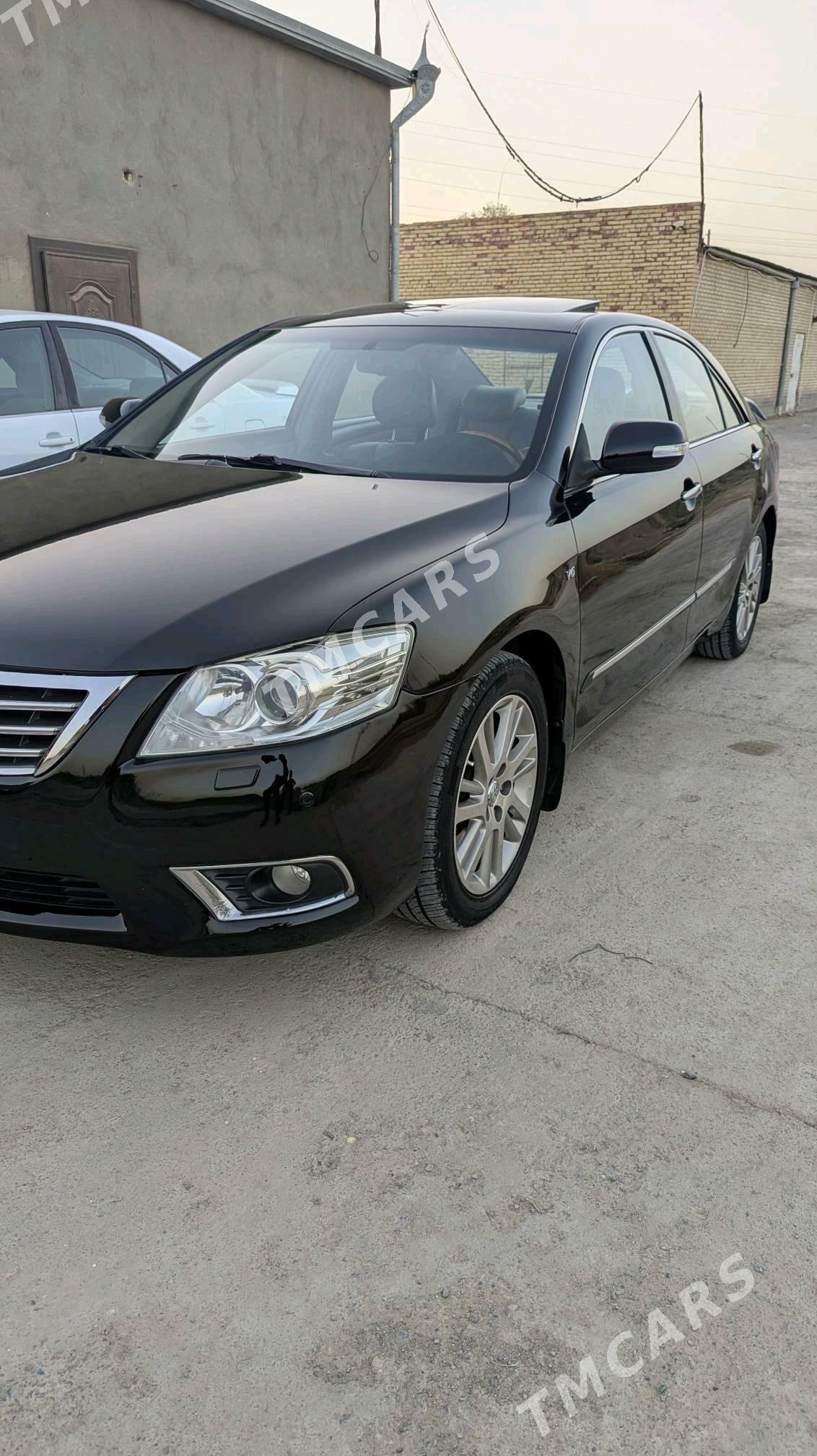 Toyota Aurion 2011 - 300 000 TMT - Mary - img 3