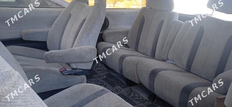 Toyota Previa 1991 - 64 000 TMT - Туркменгала - img 3