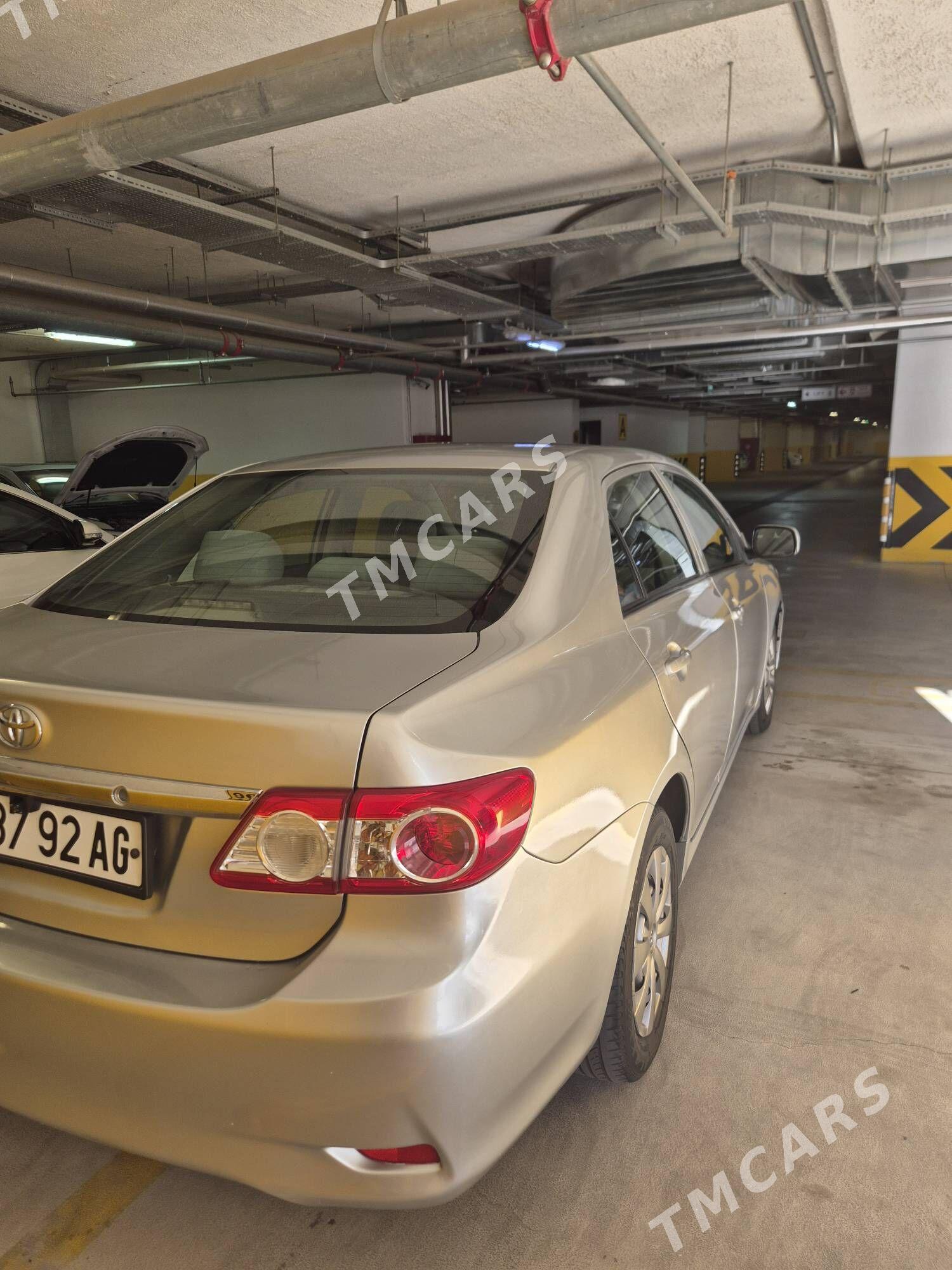 Toyota Corolla 2011 - 150 000 TMT - Aşgabat - img 6