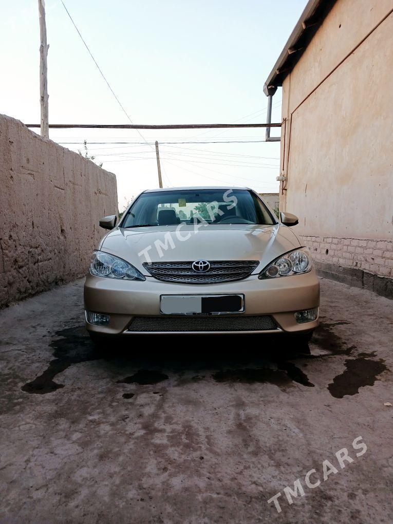 Toyota Camry 2005 - 160 000 TMT - Гурбансолтан Едже - img 2
