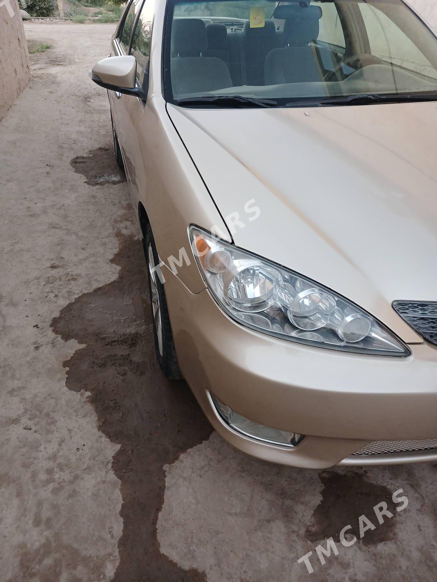 Toyota Camry 2005 - 160 000 TMT - Гурбансолтан Едже - img 3