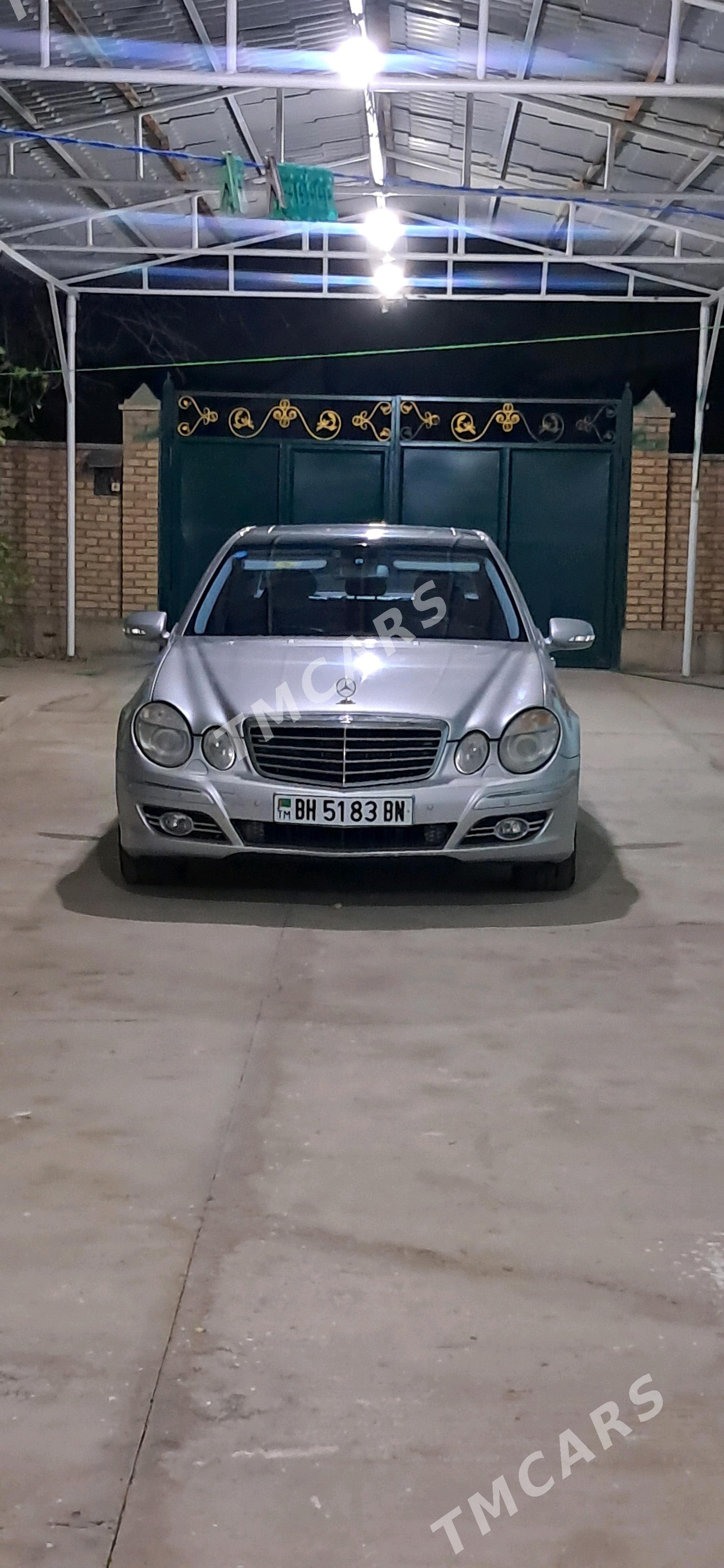 Mercedes-Benz E320 2004 - 145 000 TMT - Balkanabat - img 2