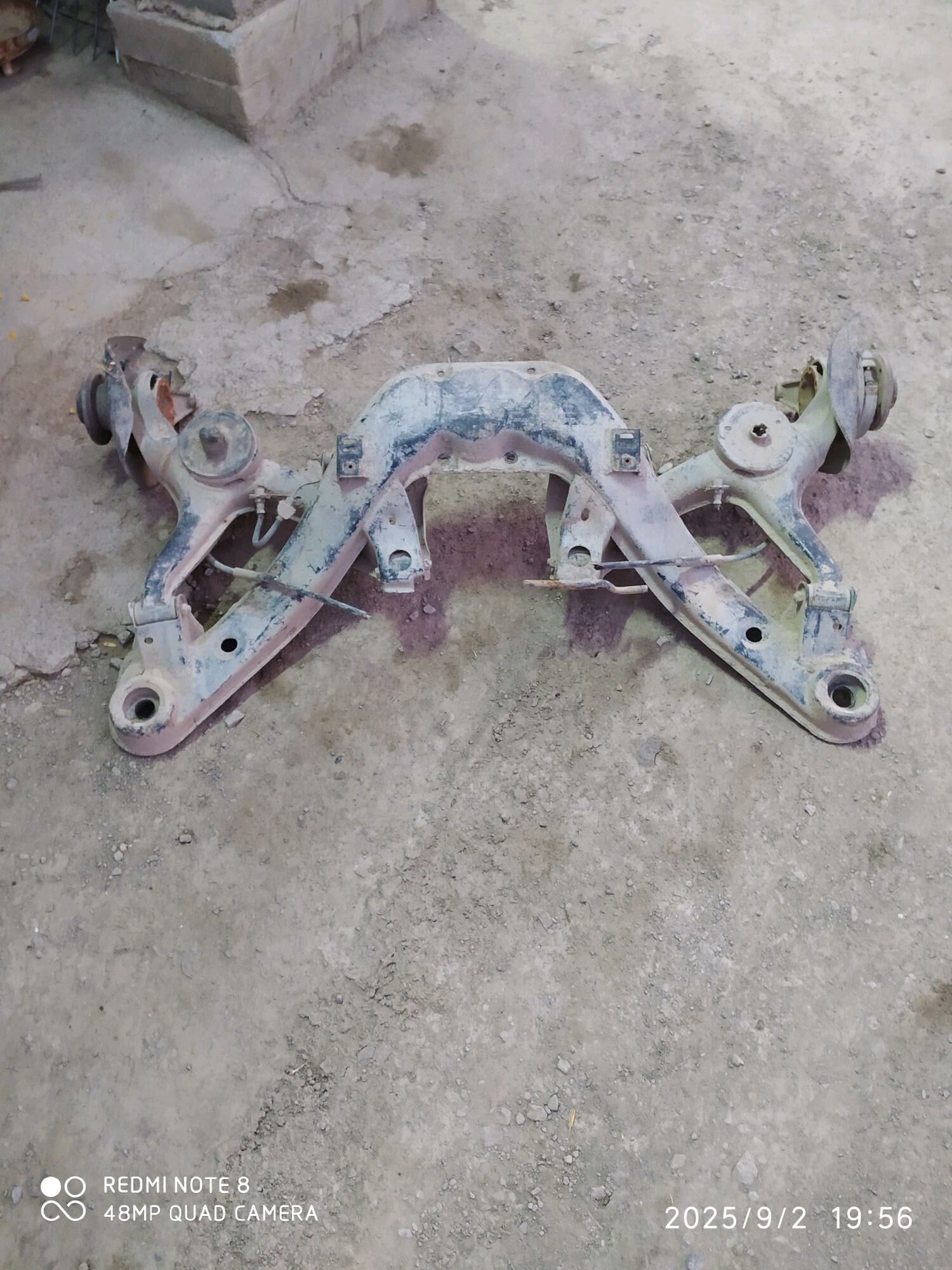 yzky balka  omega 400 TMT - Bäherden - img 2