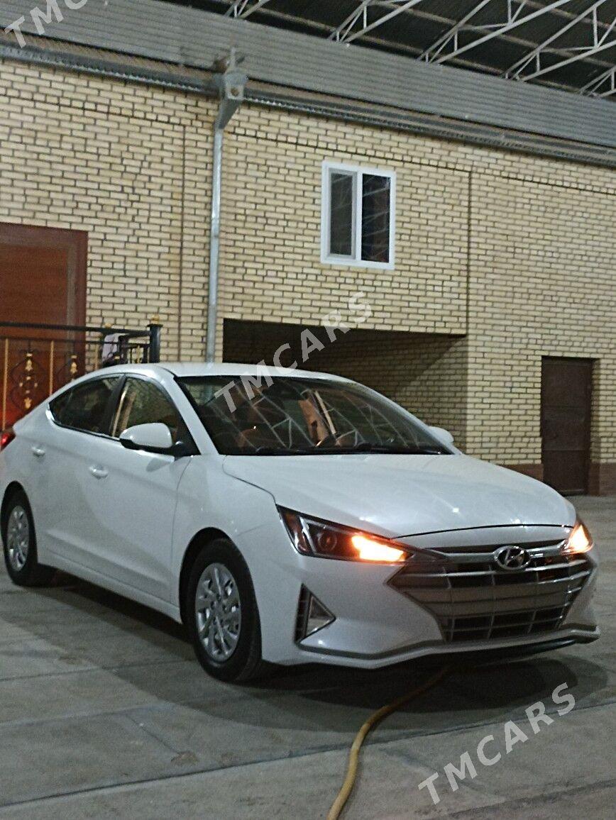 Hyundai Elantra 2020 - 200 000 TMT - Мары - img 9