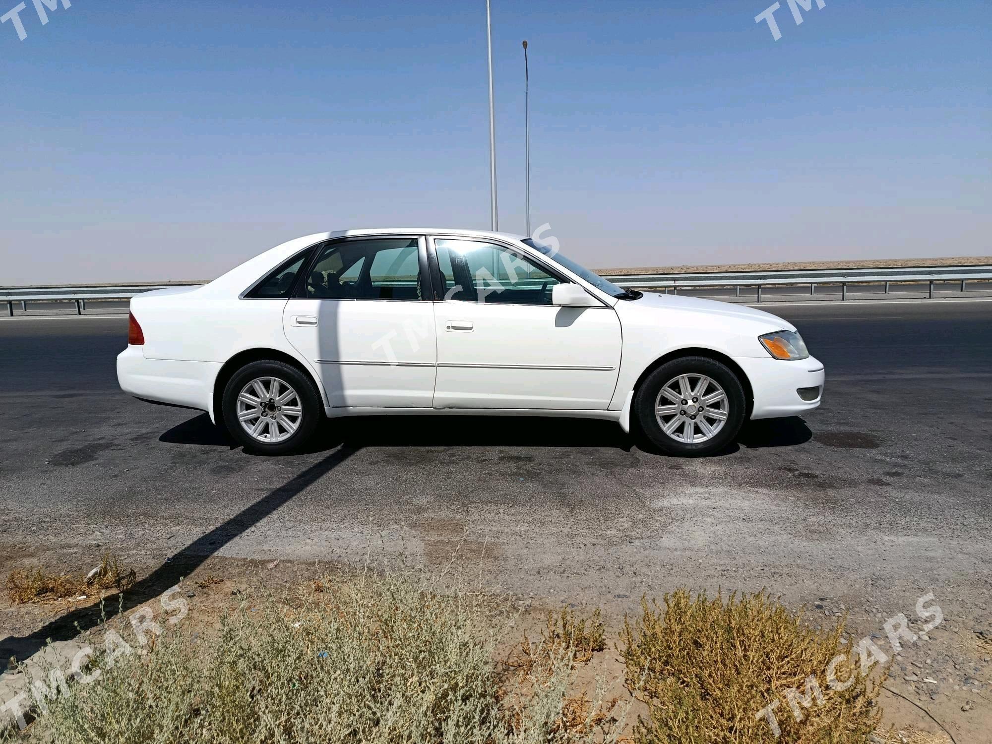 Toyota Avalon 2001 - 150 000 TMT - Бабадайхан - img 2
