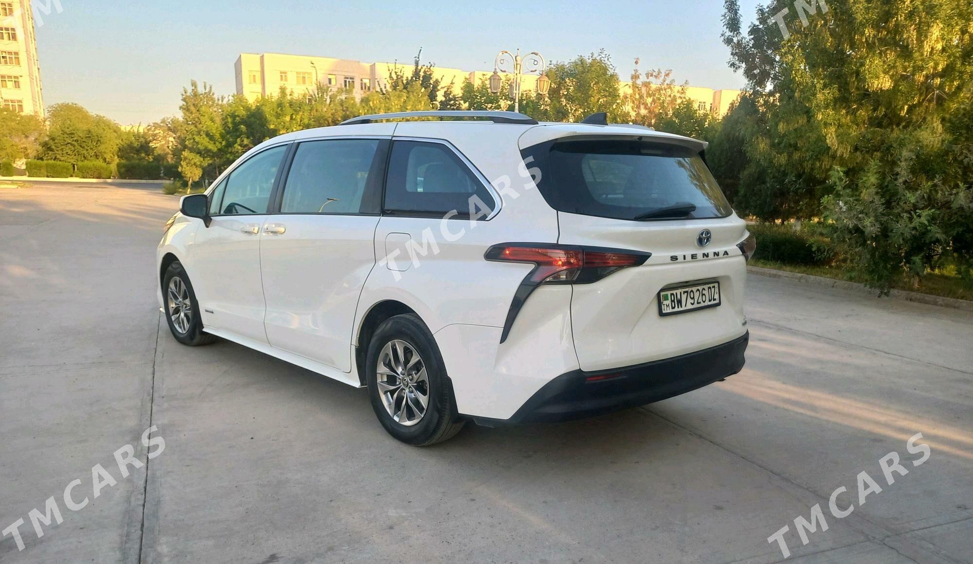 Toyota Sienna 2021 - 480 000 TMT - Daşoguz - img 4