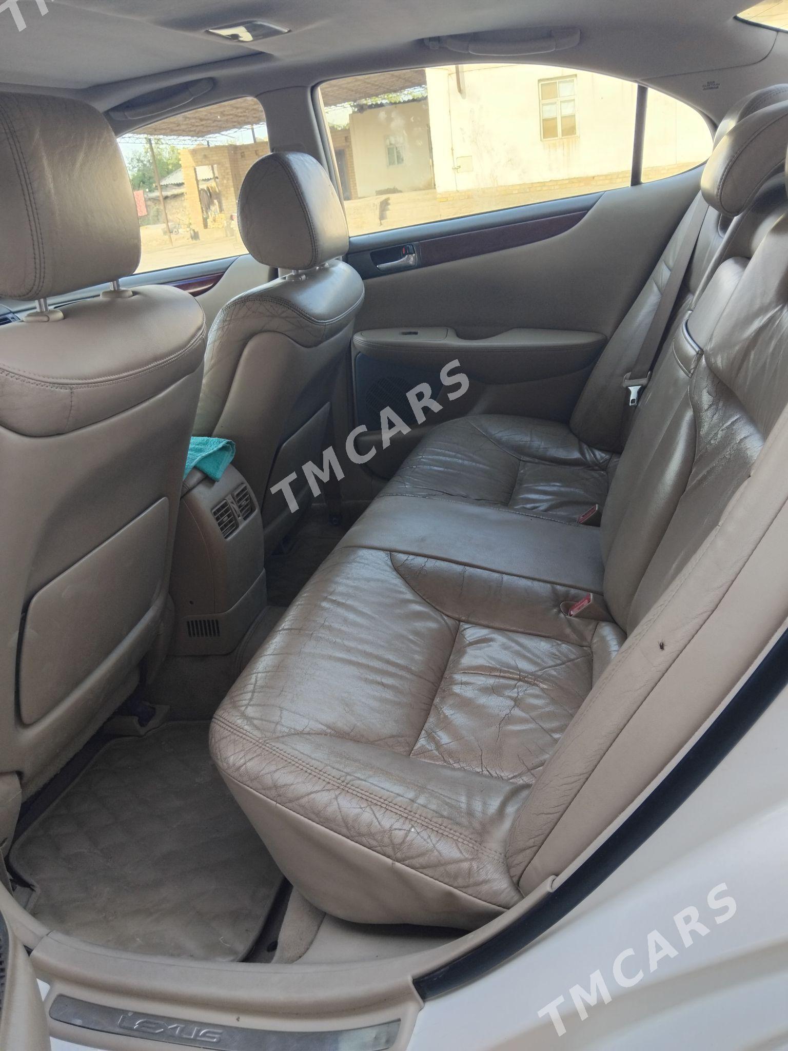 Lexus ES 2003 - 185 000 TMT - Sakar - img 4