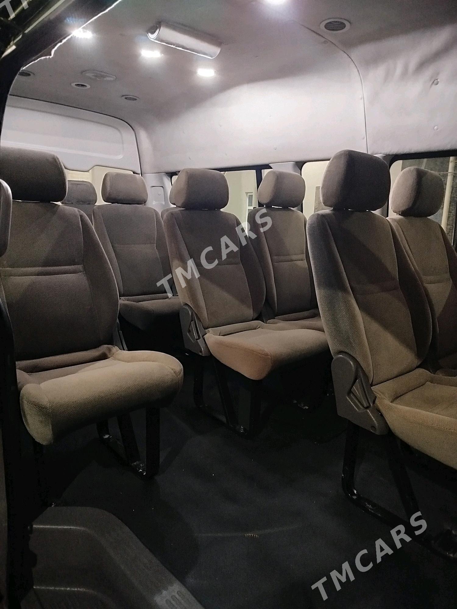 Toyota Hiace 2014 - 260 000 TMT - Gökdepe - img 3