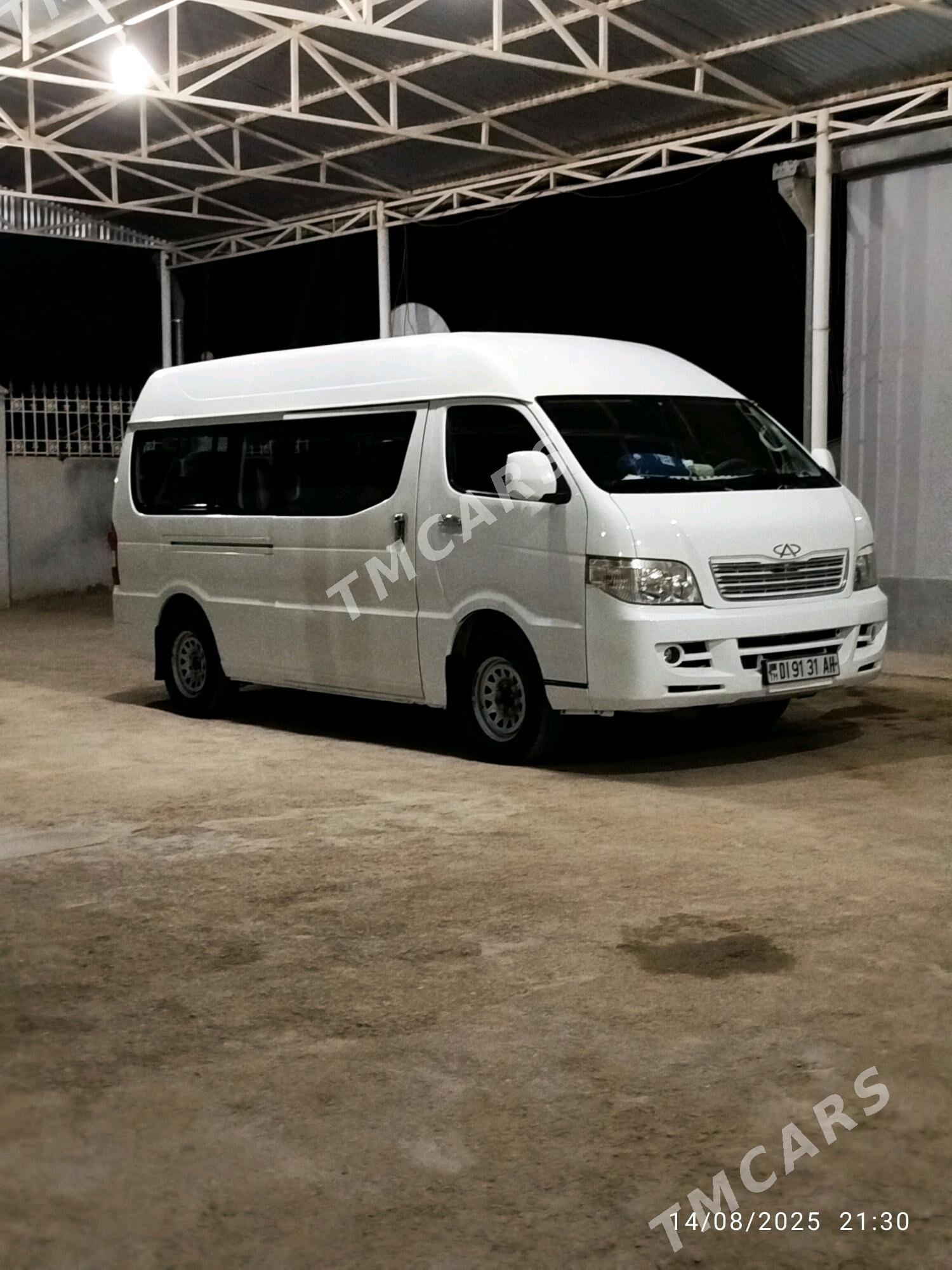 Toyota Hiace 2014 - 260 000 TMT - Gökdepe - img 2