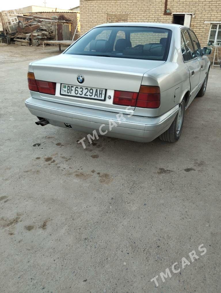 BMW 525 1990 - 40 000 TMT - Теджен - img 3