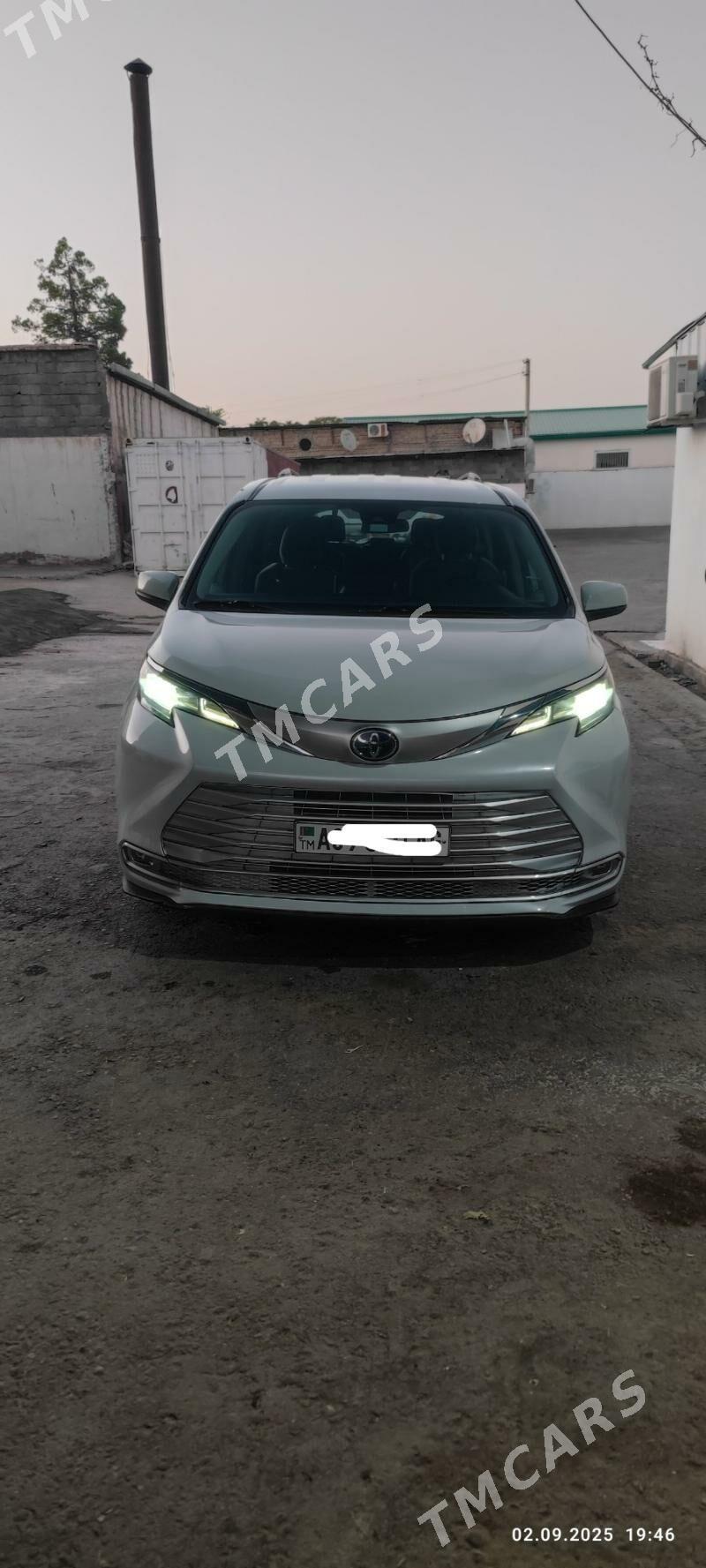 Toyota Sienna 2021 - 470 000 TMT - Ашхабад - img 7