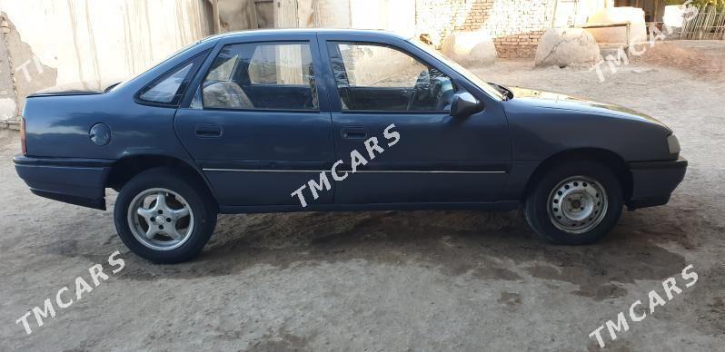 Opel Vectra 1990 - 30 000 TMT - Болдумсаз - img 9