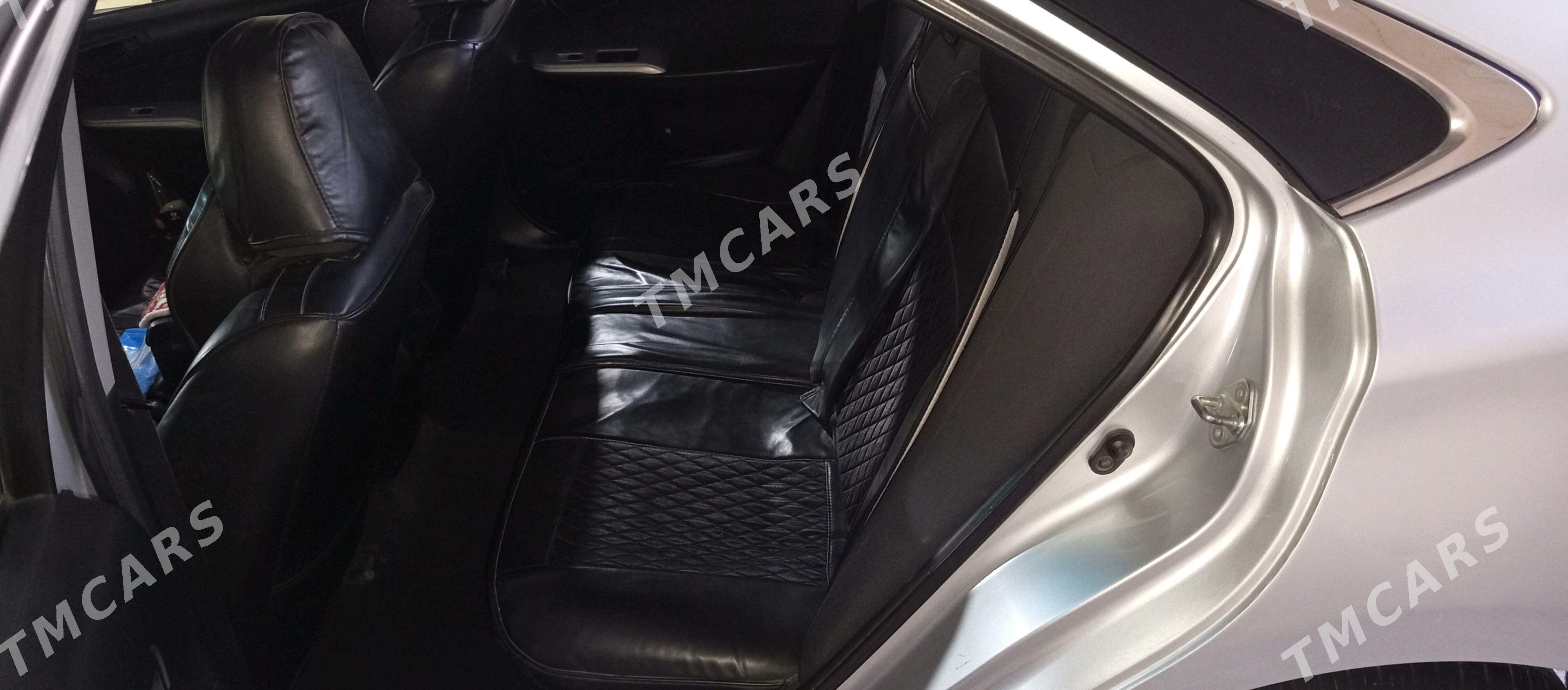 Toyota Camry 2017 - 240 000 TMT - Çärjew - img 3