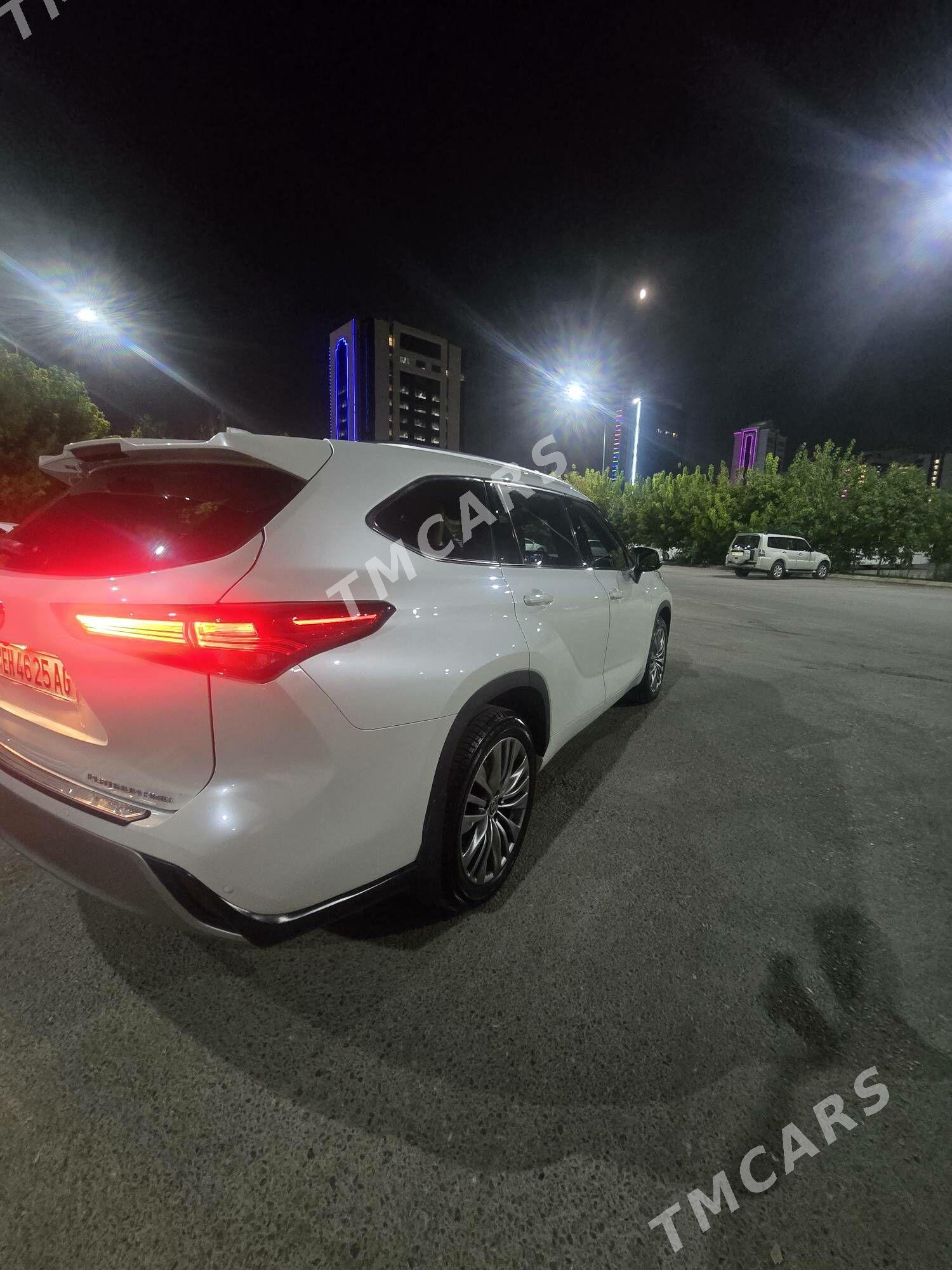 Toyota Highlander 2021 - 700 000 TMT - ул. Московская (10 йыл абаданчылык ш.) - img 3
