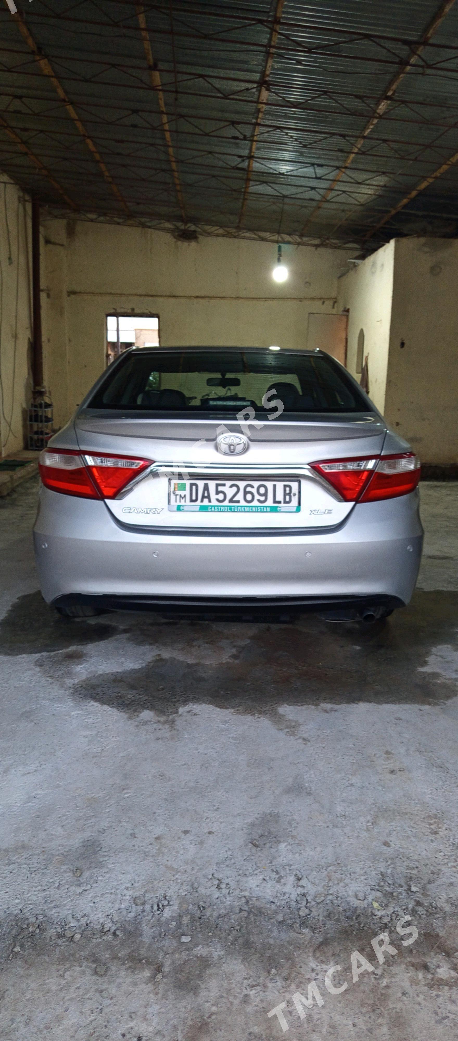 Toyota Camry 2017 - 240 000 TMT - Çärjew - img 4