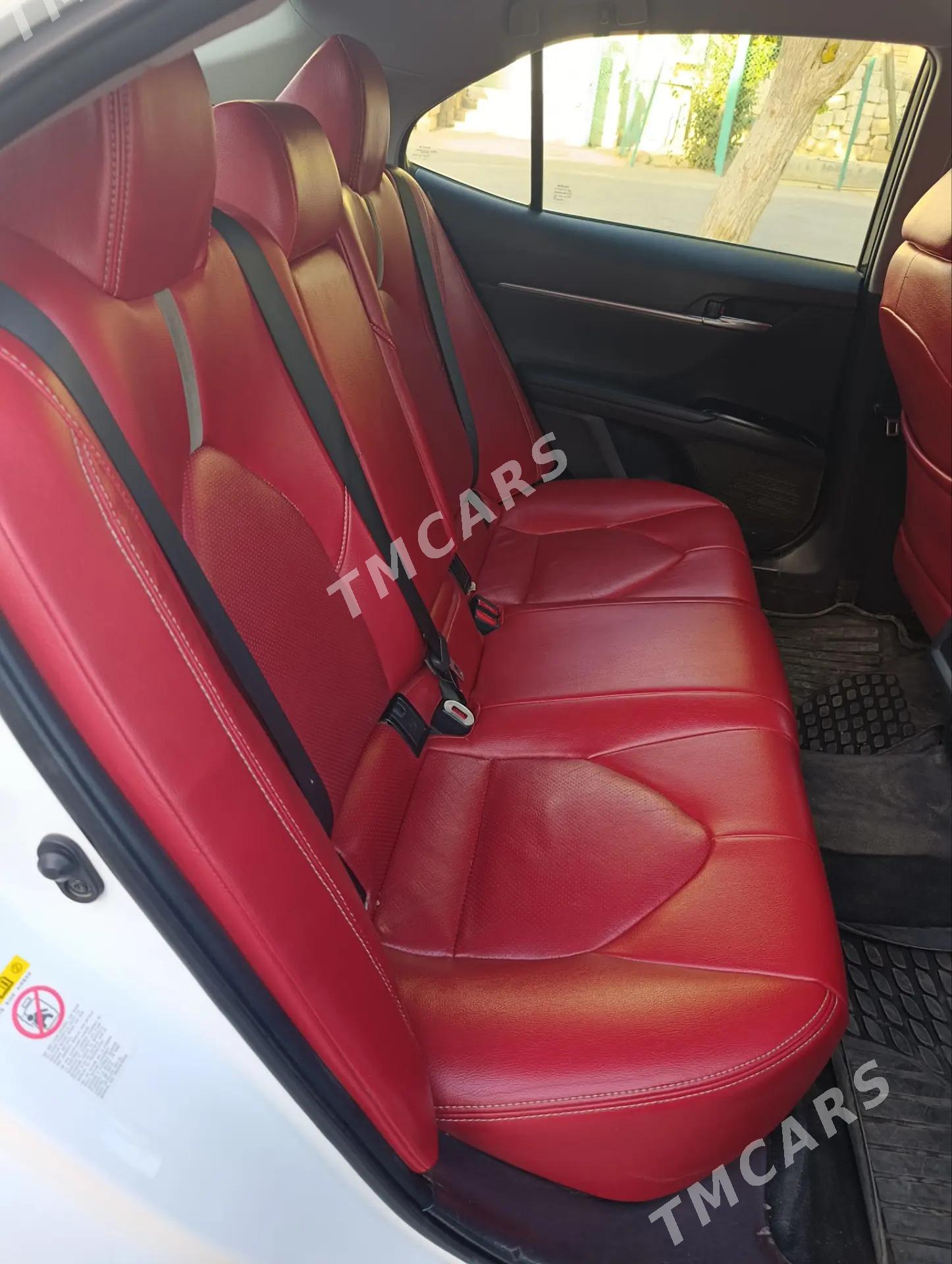 Toyota Camry 2018 - 310 000 TMT - Туркменбаши - img 2