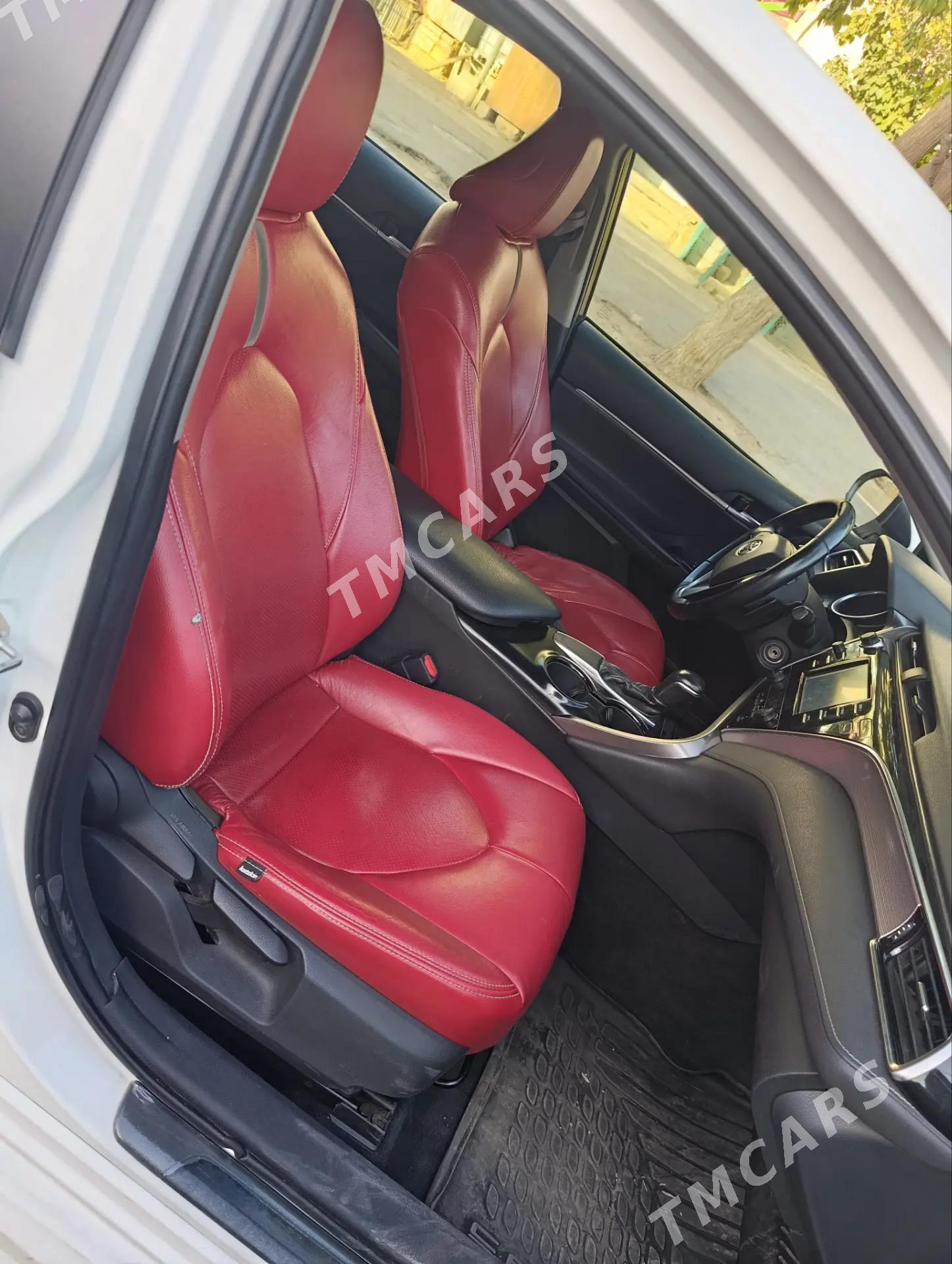 Toyota Camry 2018 - 310 000 TMT - Туркменбаши - img 3