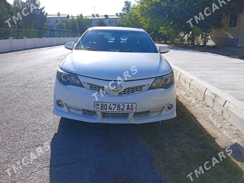 Toyota Camry 2014 - 219 000 TMT - Büzmeýin - img 6