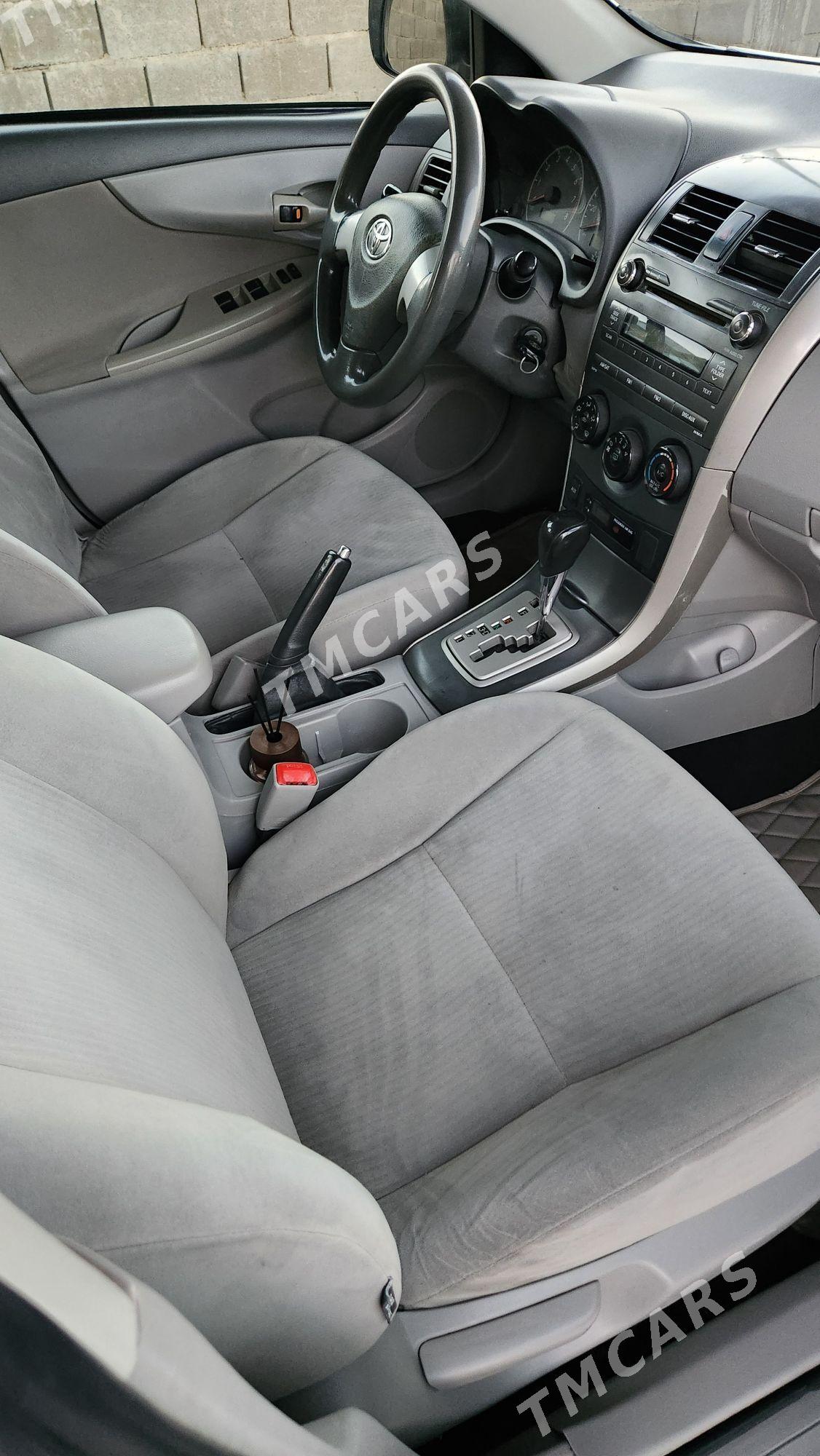 Toyota Corolla 2010 - 145 000 TMT - Бузмеин - img 4