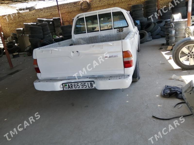Mitsubishi L200 2004 - 70 000 TMT - Farap - img 4