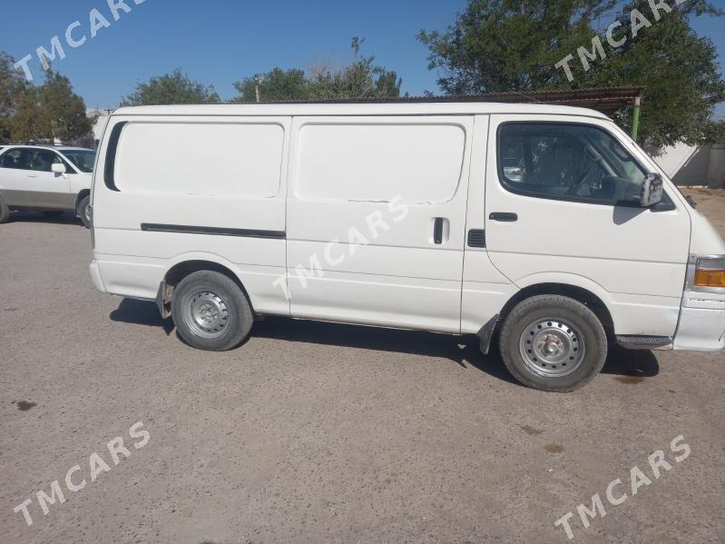 Toyota Hiace 2001 - 95 000 TMT - Magdanly - img 3