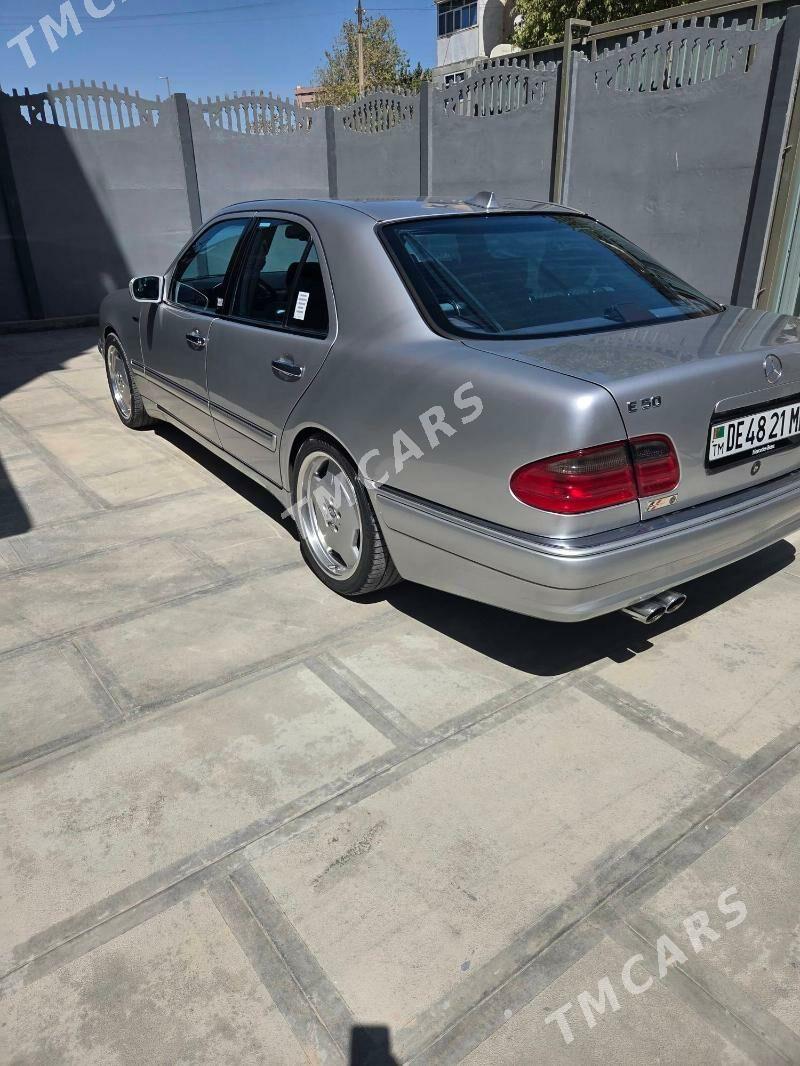 Mercedes-Benz E55 AMG 1998 - 150 000 TMT - Мары - img 9