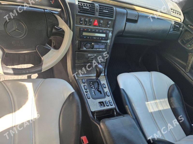 Mercedes-Benz E55 AMG 1998 - 150 000 TMT - Мары - img 2