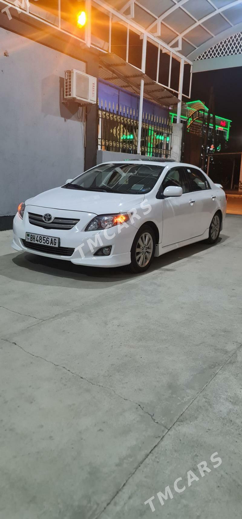 Toyota Corolla 2010 - 165 000 TMT - Ашхабад - img 2
