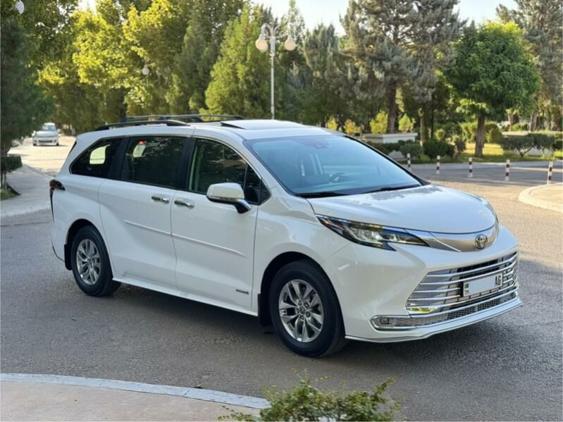 Toyota Sienna 2021 - 465 000 TMT - Ашхабад - img 2