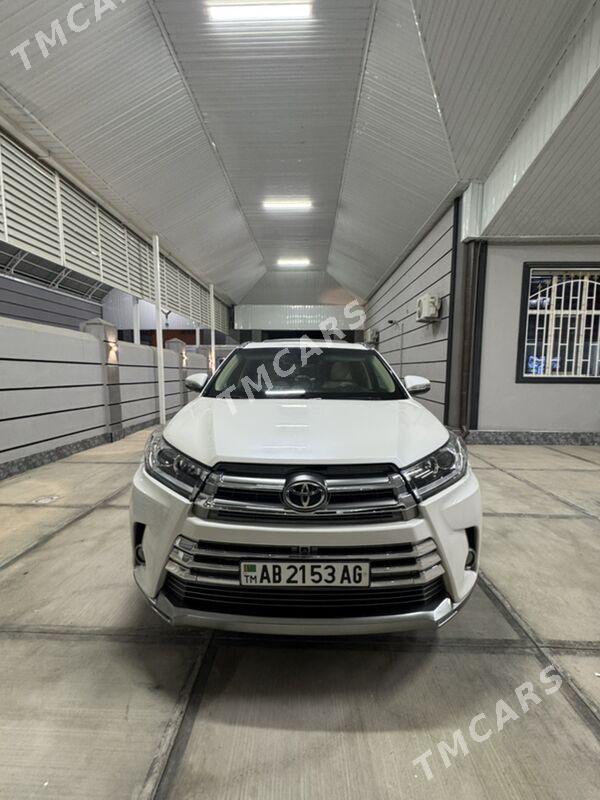 Toyota Highlander 2018 - 460 000 TMT - Гёкдепе - img 9