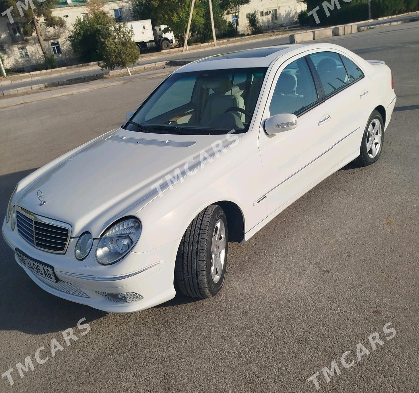 Mercedes-Benz E320 2004 - 150 000 TMT - Aşgabat - img 2