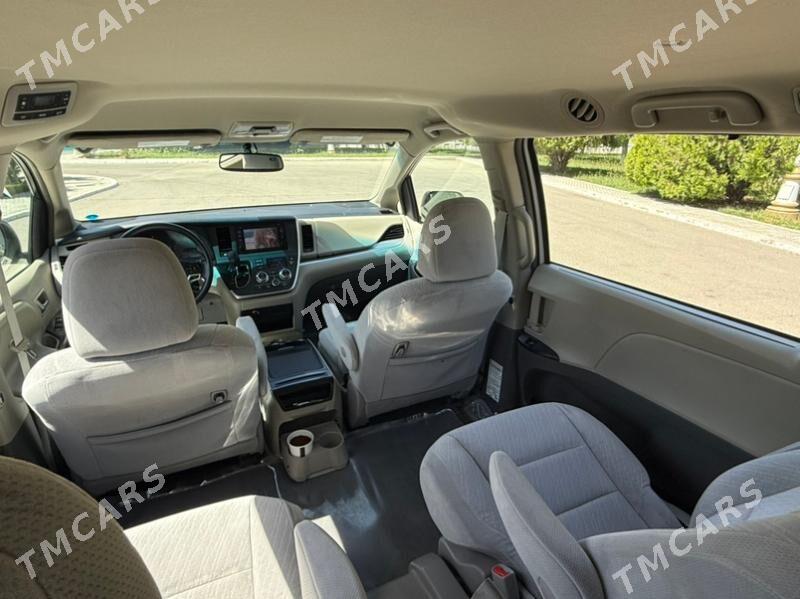Toyota Sienna 2019 - 365 000 TMT - Aşgabat - img 8