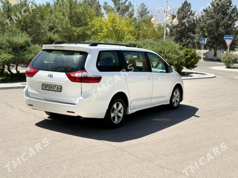 Toyota Sienna 2019 - 365 000 TMT - Aşgabat - img 5