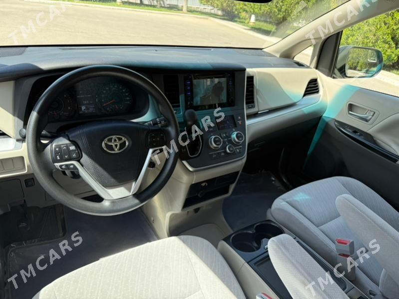 Toyota Sienna 2019 - 365 000 TMT - Aşgabat - img 10