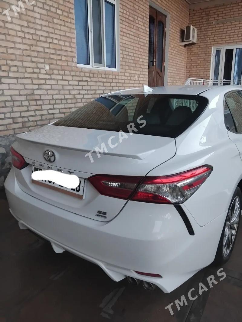 Toyota Camry 2021 - 340 000 TMT - Керки - img 4