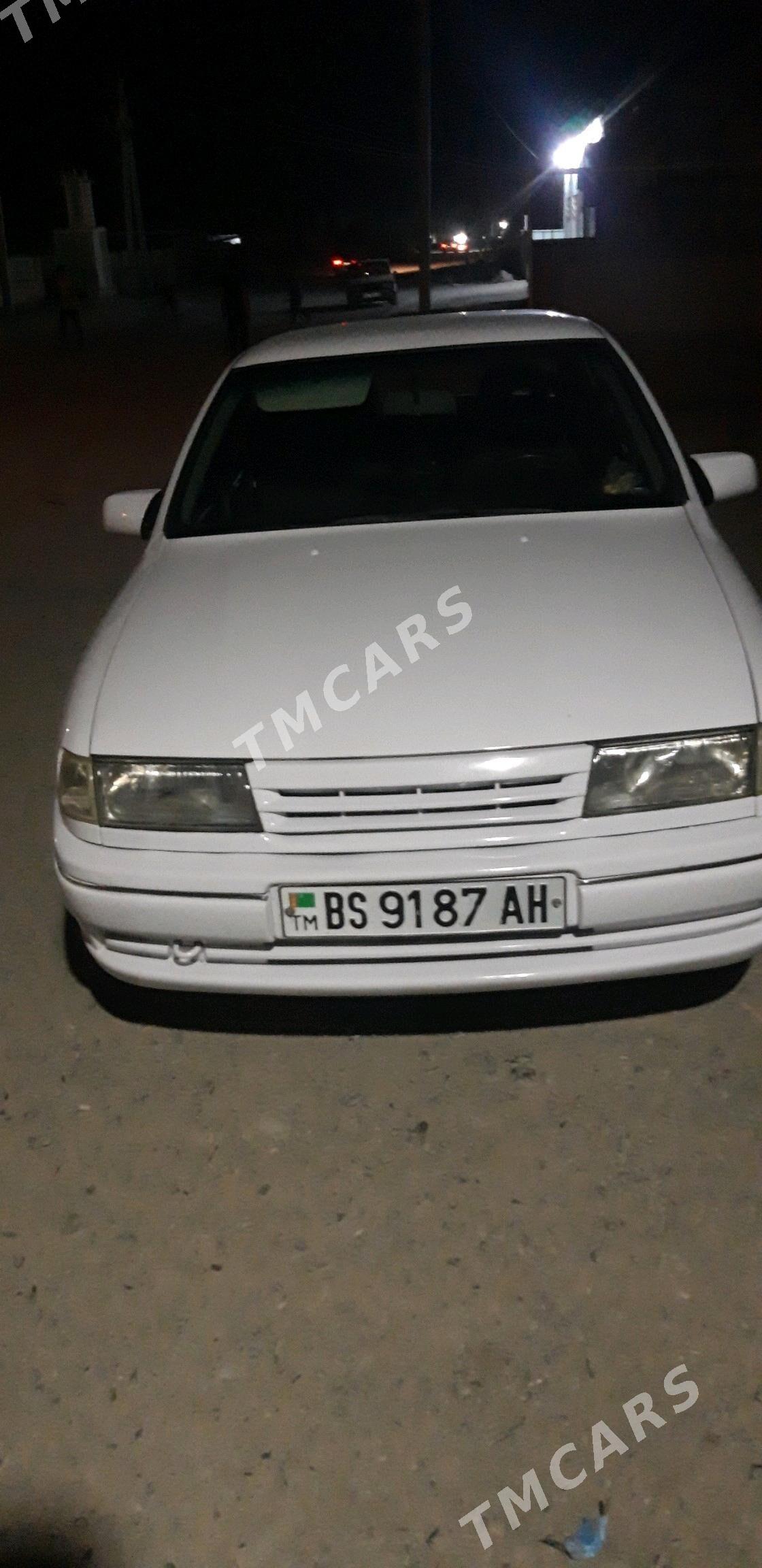 Opel Vectra 1992 - 36 000 TMT - Bäherden - img 3