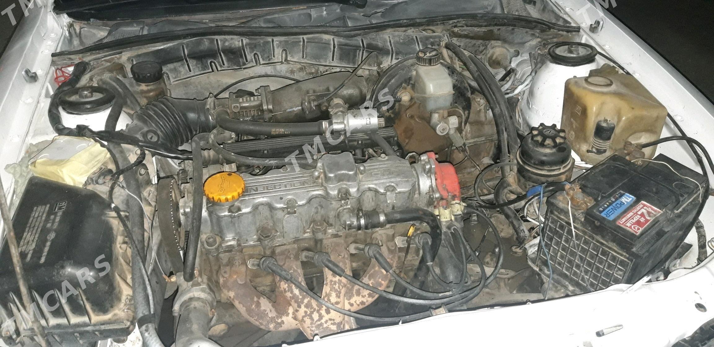 Opel Vectra 1992 - 36 000 TMT - Bäherden - img 5