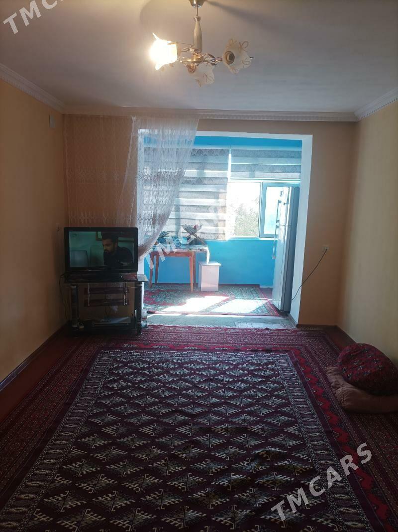 Продаётся квартира - Türkmenbaşy - img 2