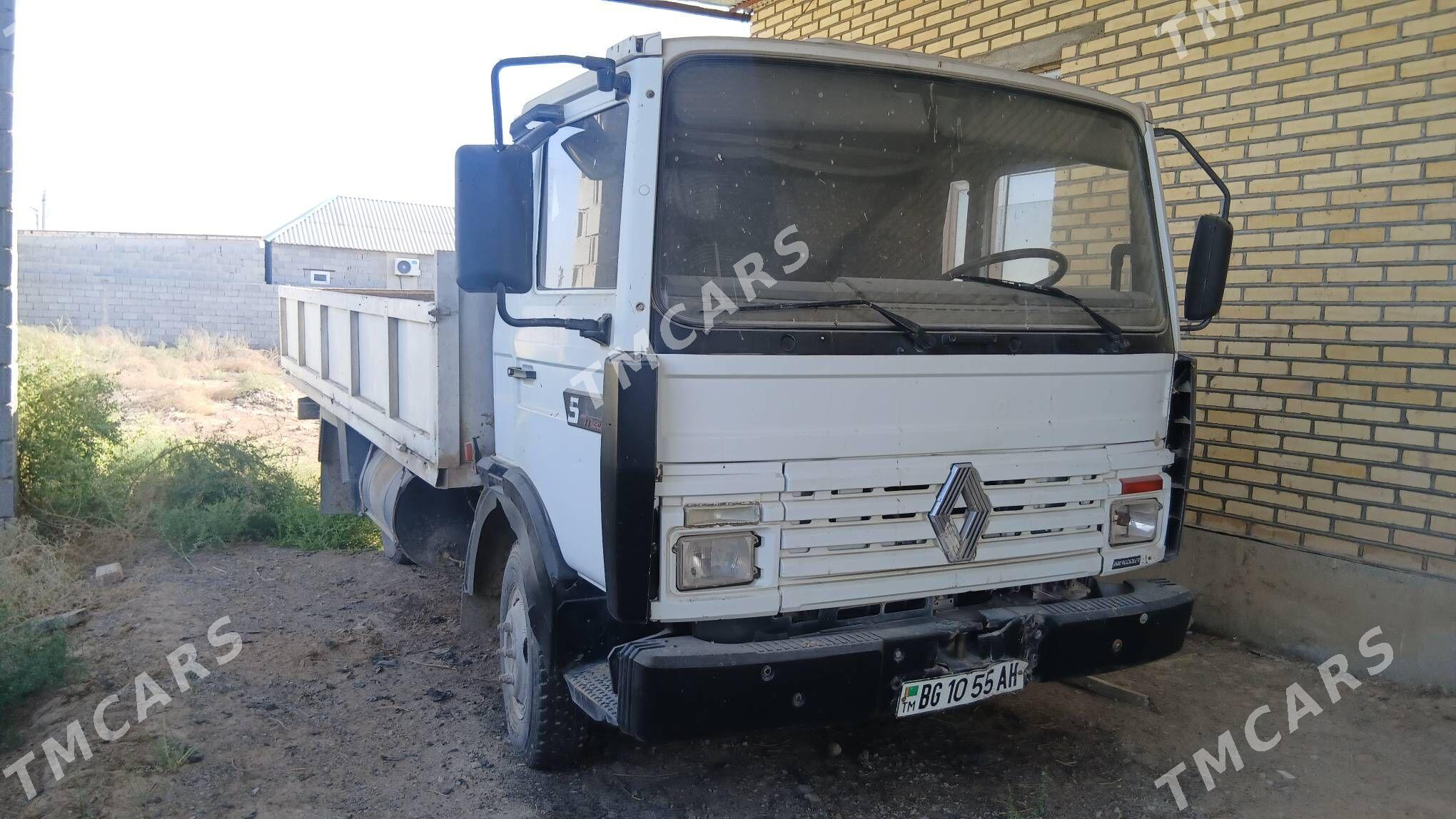 Mitsubishi Carisma 1995 - 100 000 TMT - Яшлык - img 7