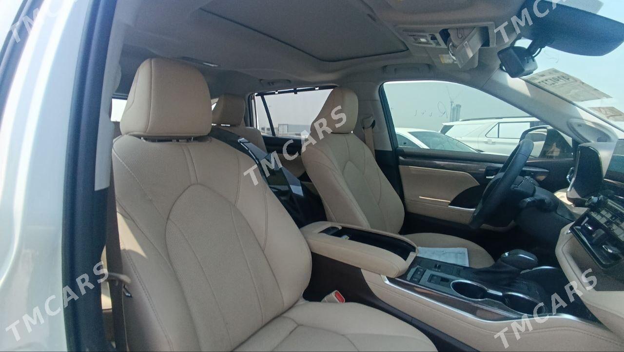 Toyota Highlander 2021 - 675 000 TMT - Ашхабад - img 6