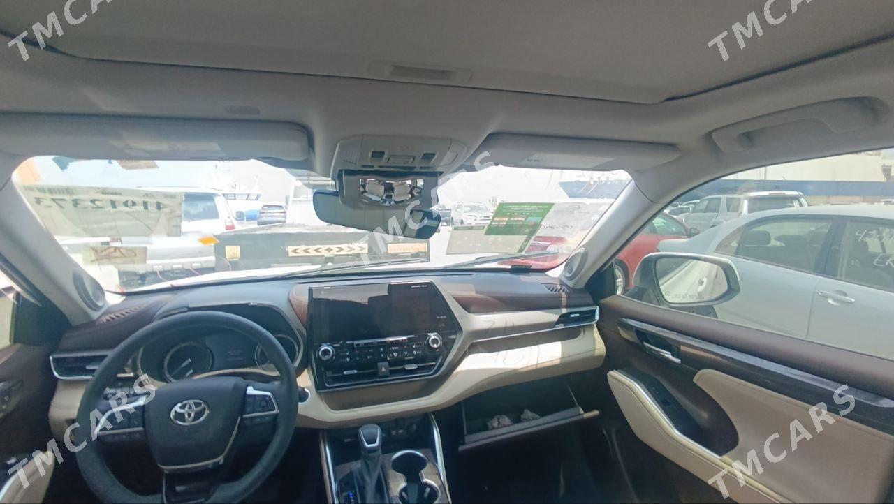Toyota Highlander 2021 - 675 000 TMT - Ашхабад - img 2