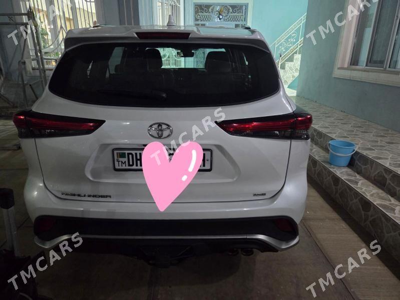 Toyota Highlander 2021 - 600 000 TMT - Ак-Бугдайский этрап - img 5