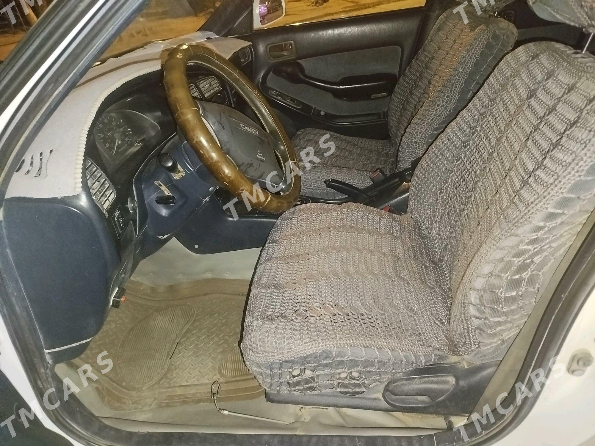 Toyota Camry 1993 - 86 000 TMT - Керки - img 2