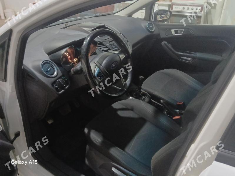 Ford Fiesta 2014 - 115 000 TMT - Aşgabat - img 5