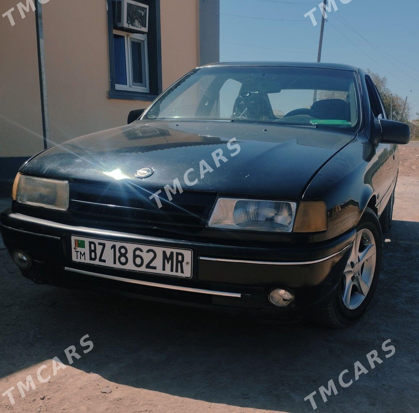 Opel Vectra 1991 - 32 000 TMT - Сакарчага - img 2